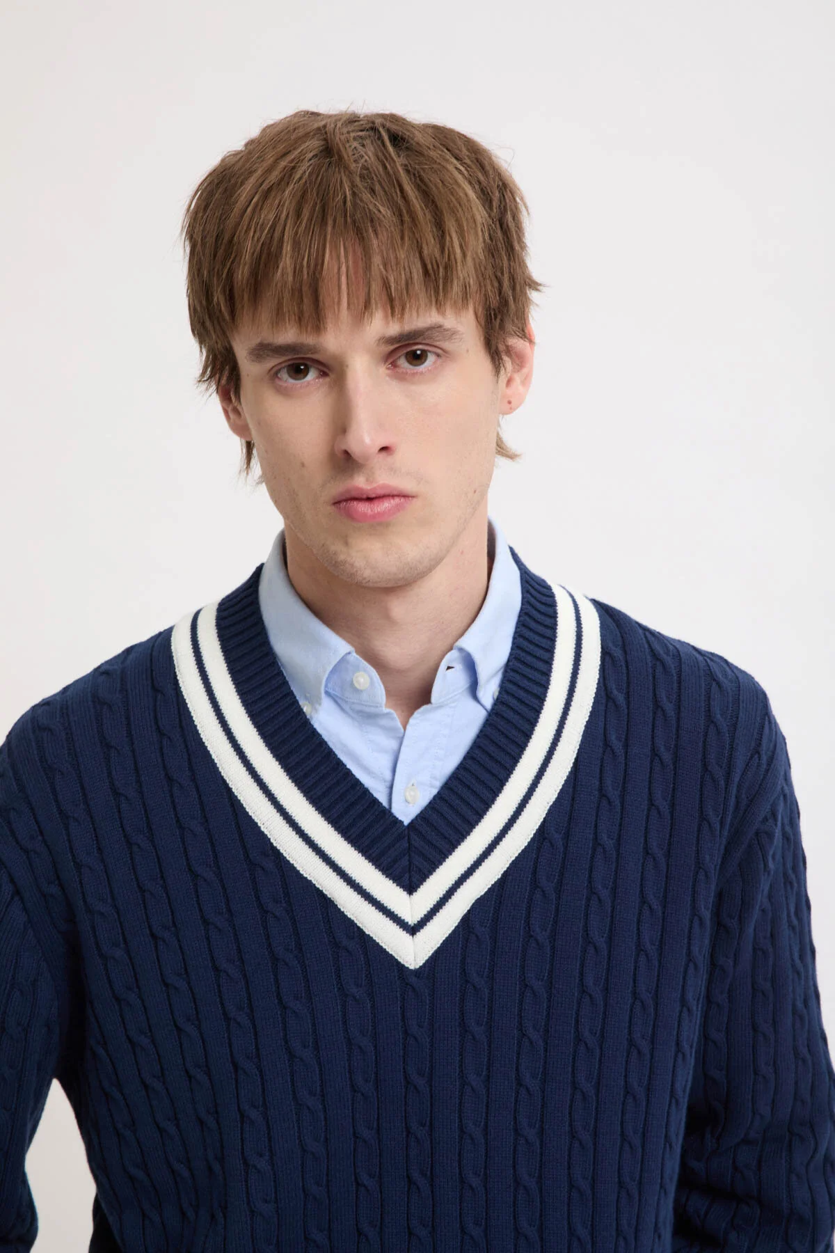 Cricket V Neck - Image 4