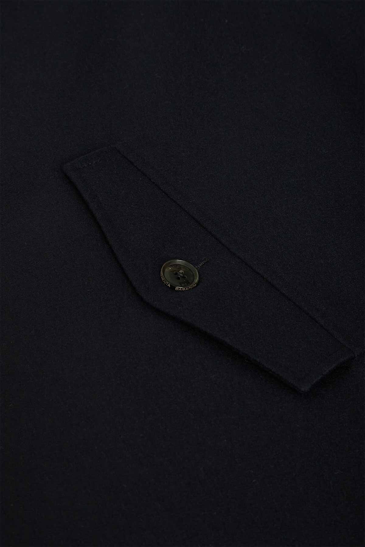 G12 UK in Wool - Image 8