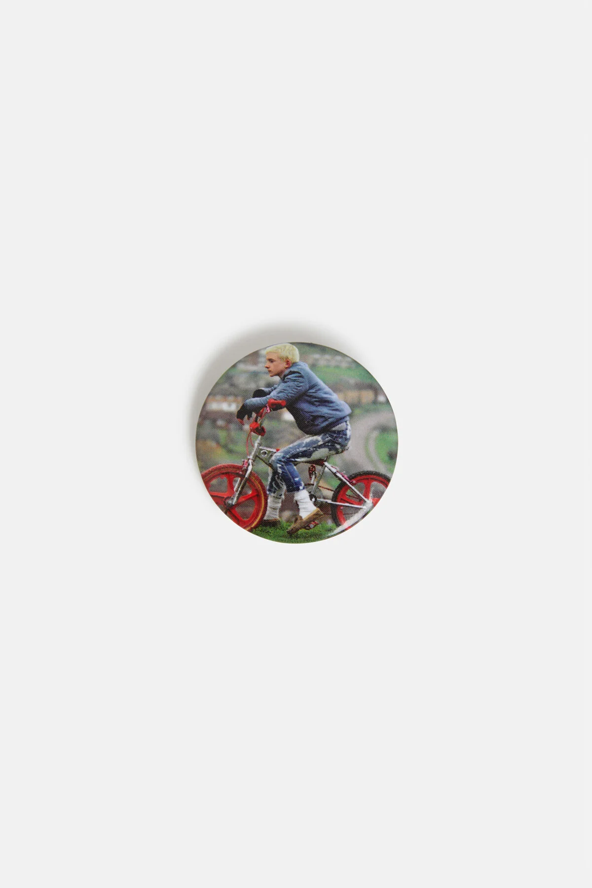 Gavin Watson Pin Badges - Image 6