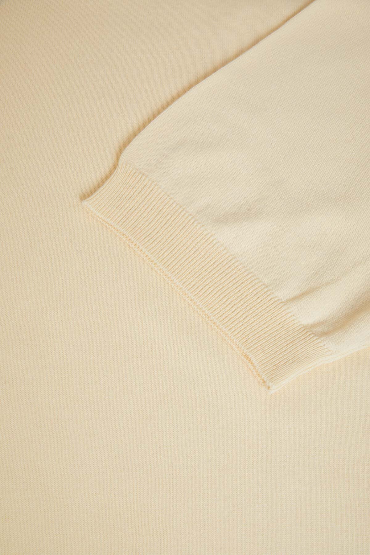 Knit T-Shirt - Image 7