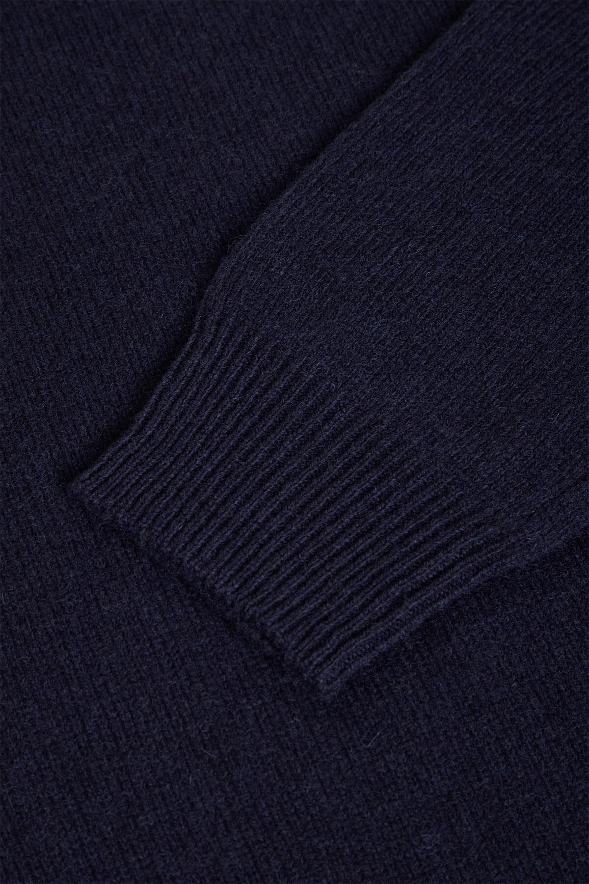Shetland Crewneck - Image 8
